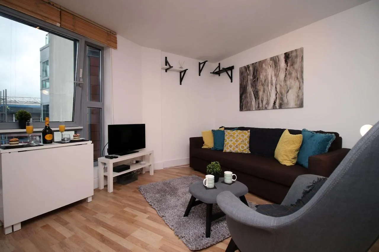 Westgate Heights By Staybc Cardiff
